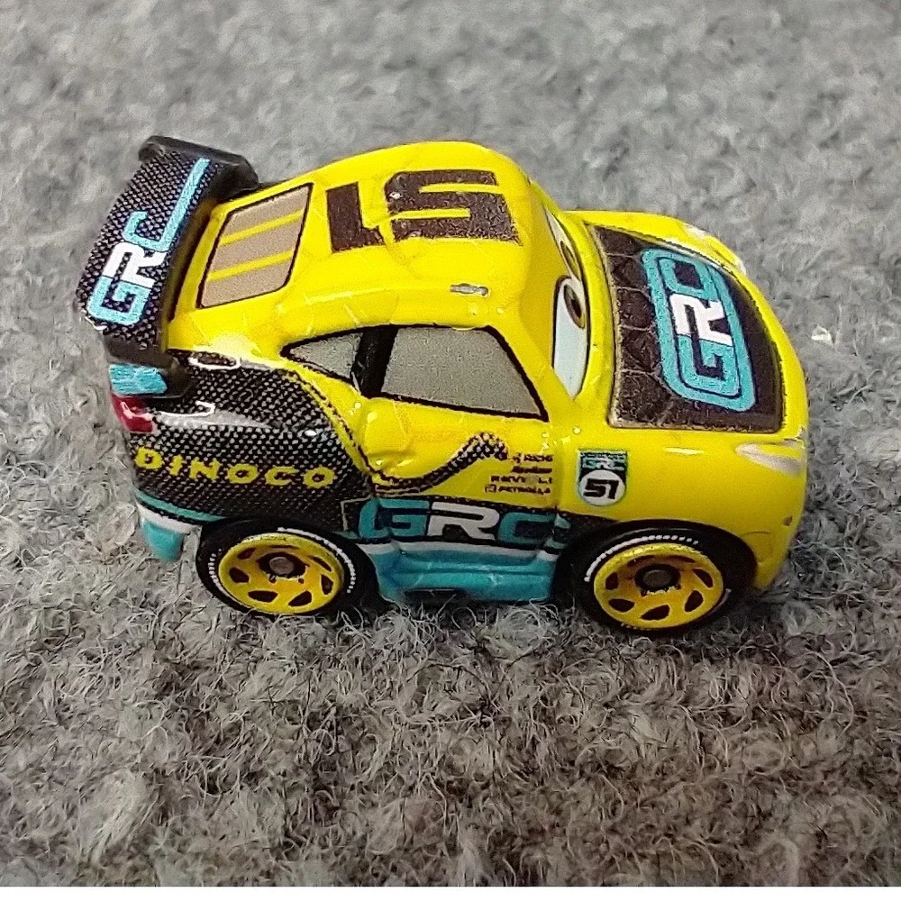 Mattel Disney Pixar‎ Cars Micro Drifters Cruz Ramirez GRC Yellow Dinoco 51 Toy